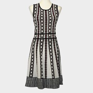 VINCE CAMUTO Women's Tribal Print Knit Fit & Flare Dress Size S